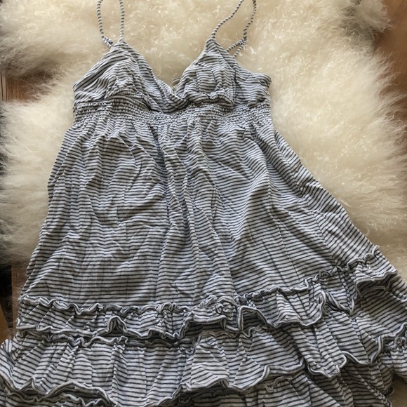 VGC 8/10 Poof Excellence womens casual light soring/summer sundress in size S!! - Picture 3 of 6